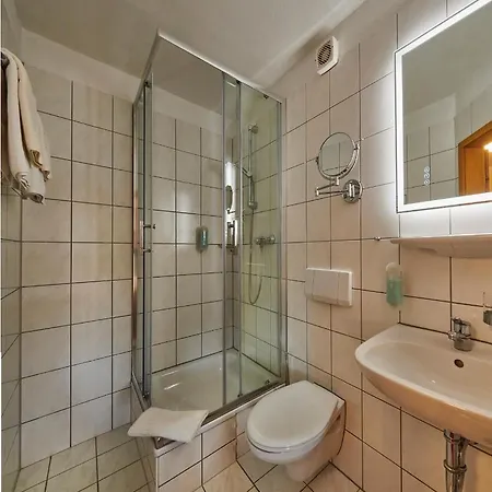 Hotel Elbparadies 2*