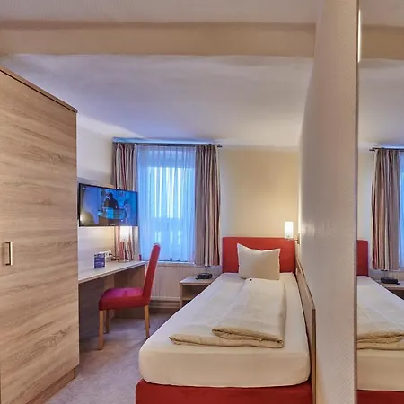 Elbparadies Hotel 3*