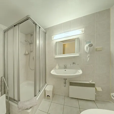 Elbparadies Hotell