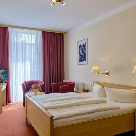 Ξενοδοχείο Elbparadies 3*