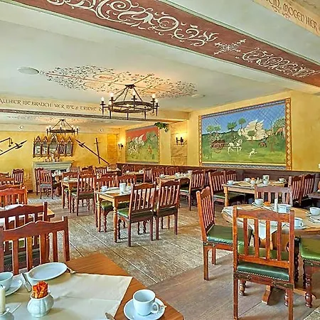 Elbparadies Hotell 3*
