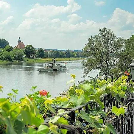 Elbparadies Hotell 3*