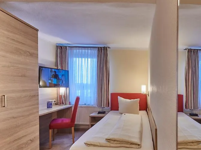 Elbparadies Hotel 3*